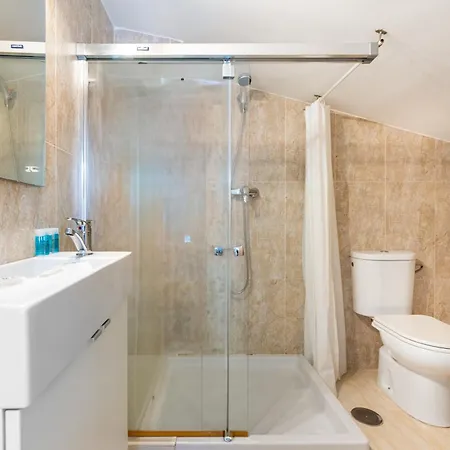 Wintowinrentals Comodo Estudio En Malaga. Appartamento Málaga