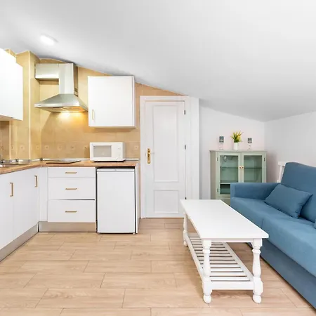 Wintowinrentals Comodo Estudio En Malaga. Apartment