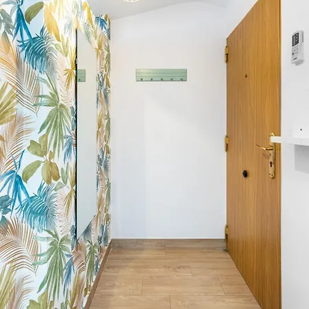 Apartment Wintowinrentals Comodo Estudio En Malaga. *